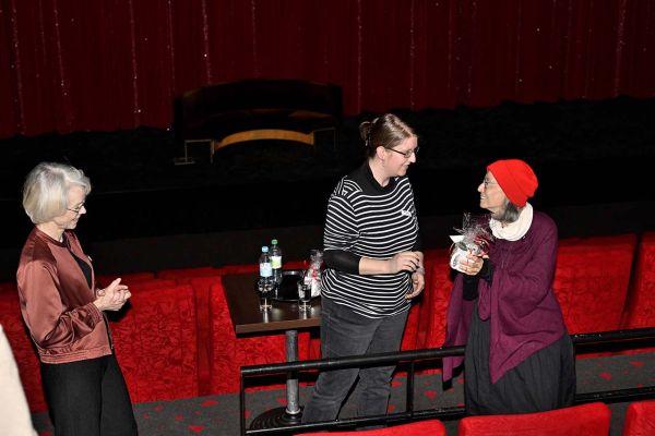 defa-filmtage-sonntag-4259E542B7-A7DF-A86E-52D9-C3CDEF5C7534.jpg