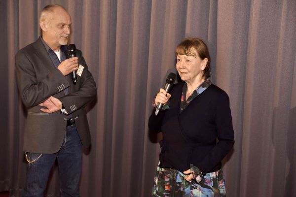 filmgespraech-jutta-hoffmann-07-copyright-wolfgang-kubak378ACB59-AD8E-9AE6-AC2D-7A094A3F3706.jpg
