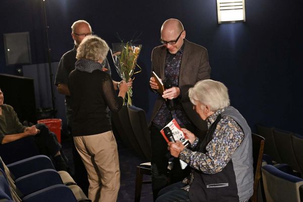 defa-filmtage-behrens-20507DEEED-556D-B1D2-63A4-5986D22441F1.jpg